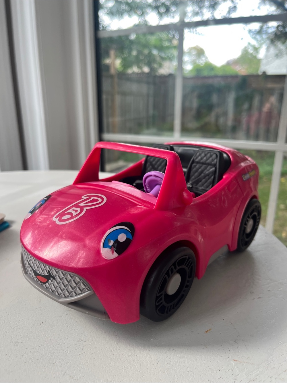 5/$25 💛 Little People Barbie Convertible